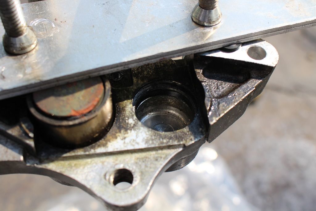 How To Free Stuck Caliper Pistons Kawasaki Ninja ZX Forum